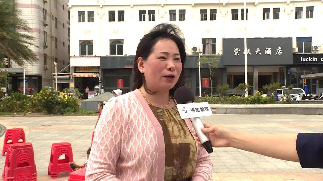 AI主播.00_08_33_14.Still883.jpg